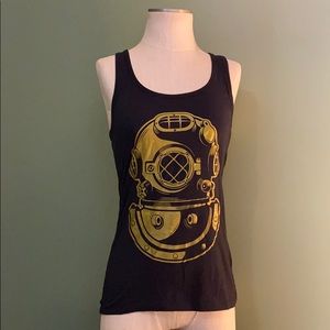 Nautical Razorback Tank